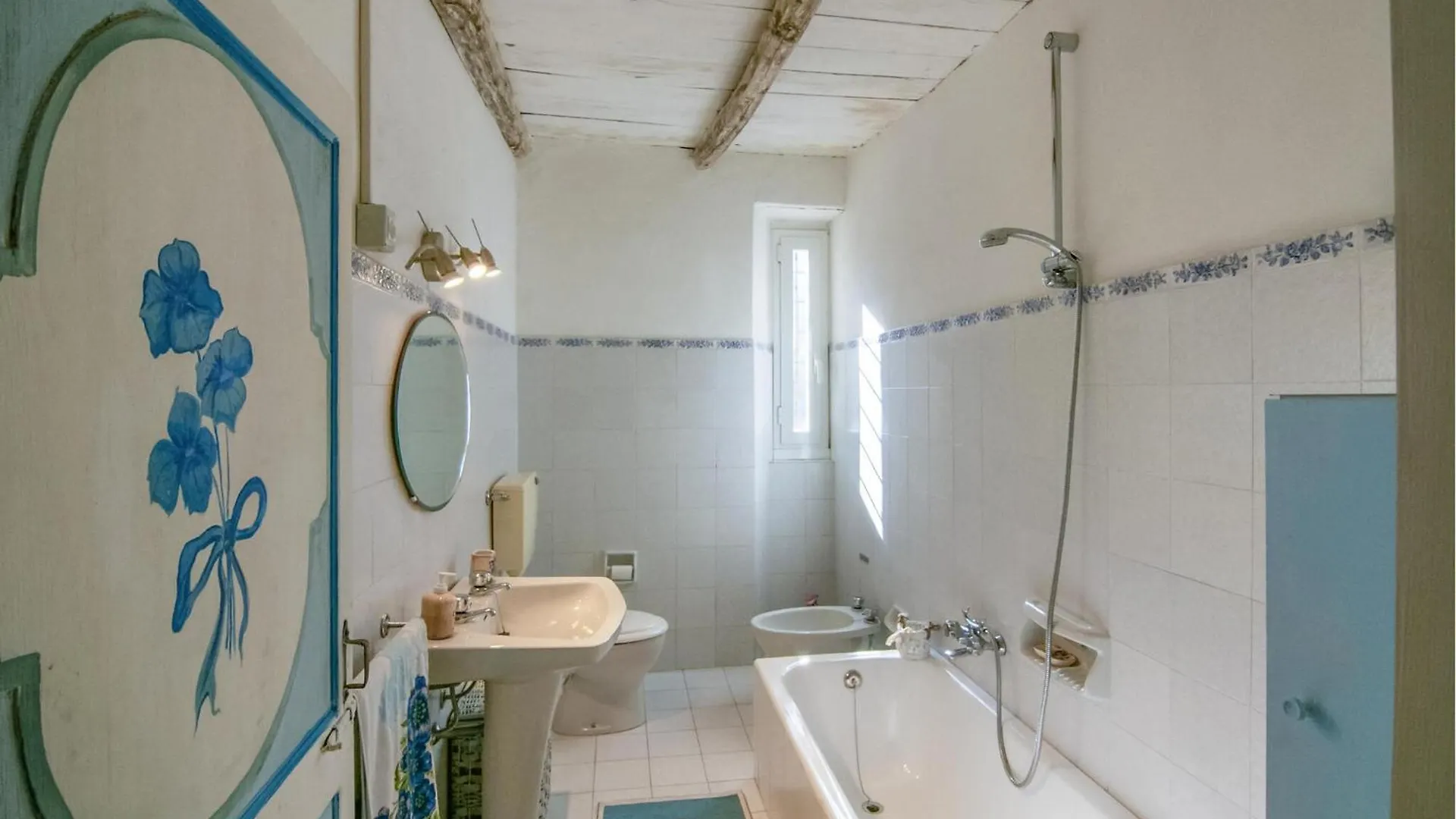 Gorgeous Apartment In Stazzema With Wifi Itália