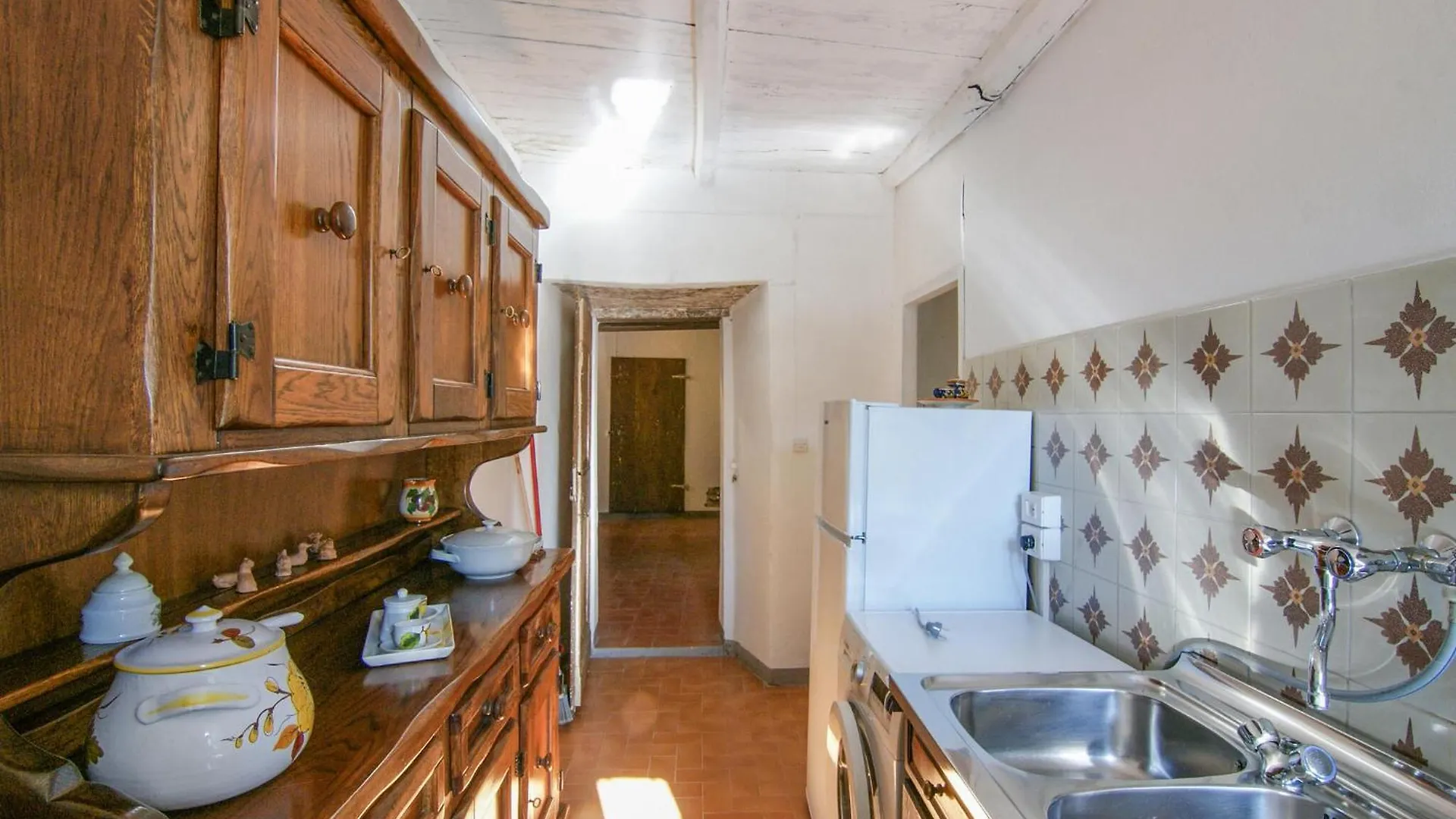 Gorgeous Apartment In Stazzema With Wifi